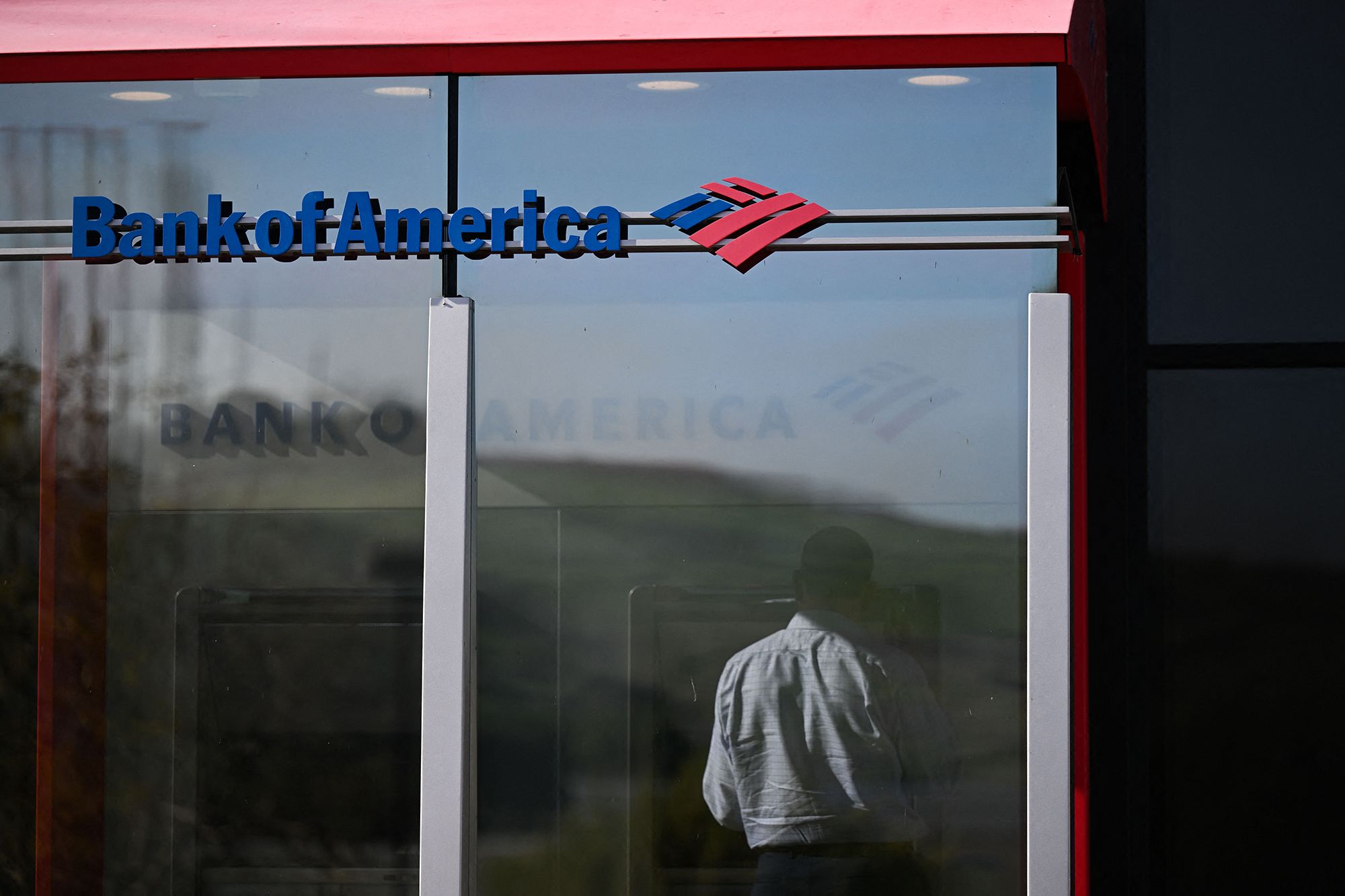 Bank of America in Chicago with Walk-Up ATM