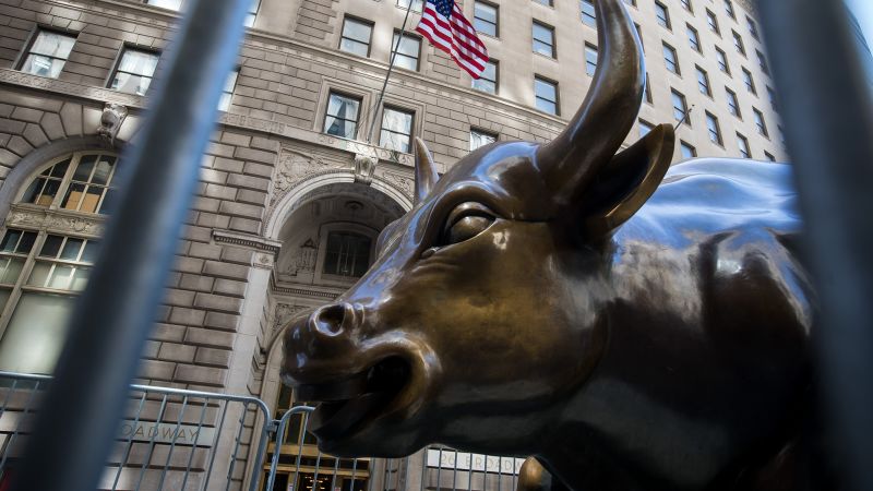 Bull market or fool market?  Investors say the latter