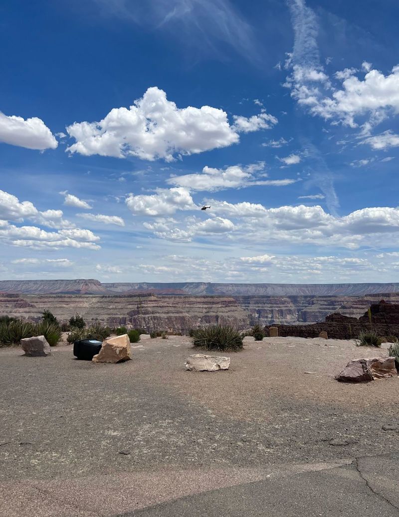 Tragic Death at Grand Canyon Skywalk: Man Falls 4,000 Feet to his Demise