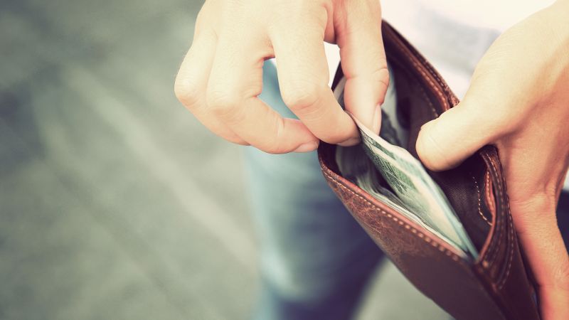 NextImg:US charitable giving falls for first time in decades in 2022 amid high inflation, slumping stocks | CNN Business