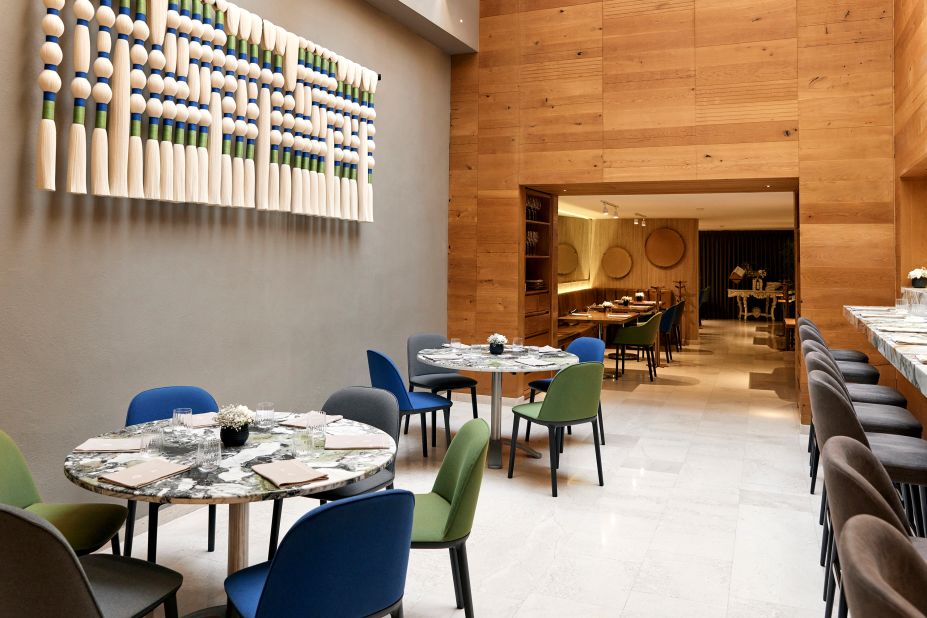 TOP 10 Best Restaurants in Paris, Luxury Dining