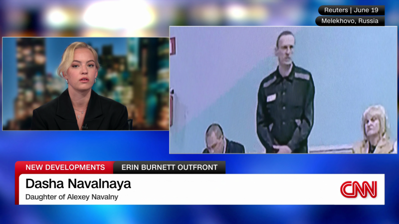 Alexey Navalny on trial in “extremism” case behind closed doors | CNN