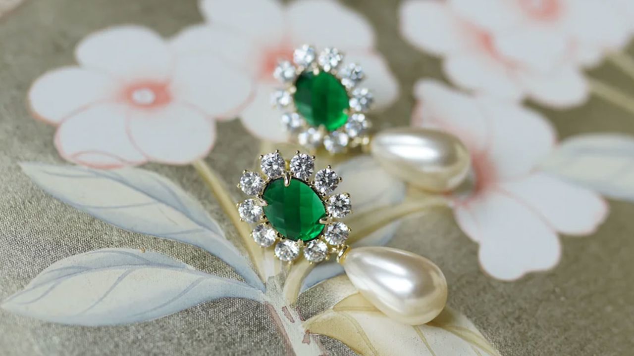 nicola-bathie-emerald-pearl-drop-earrings