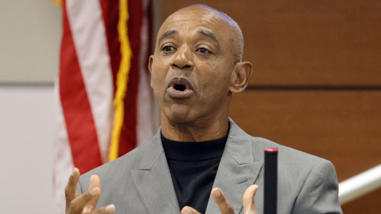 Parkland shooting State rests in trial of Scot Peterson, former school