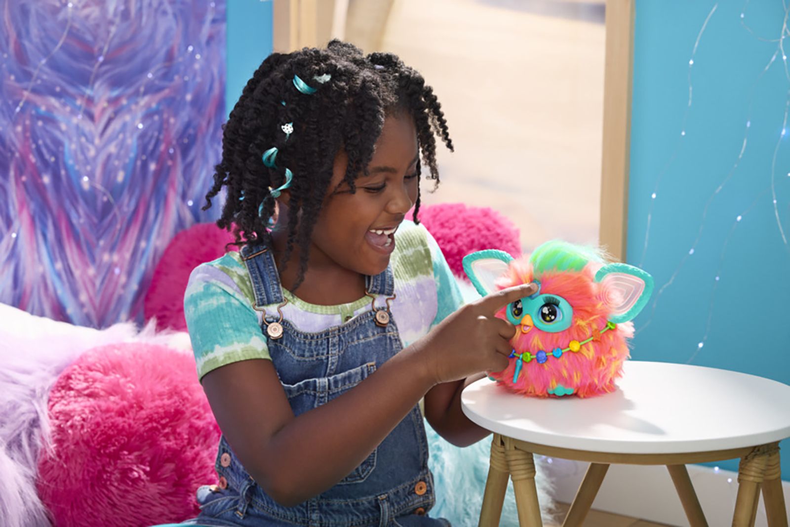 Nouvelle - Iconic Furby Returns with New Furblets Mini Toys and