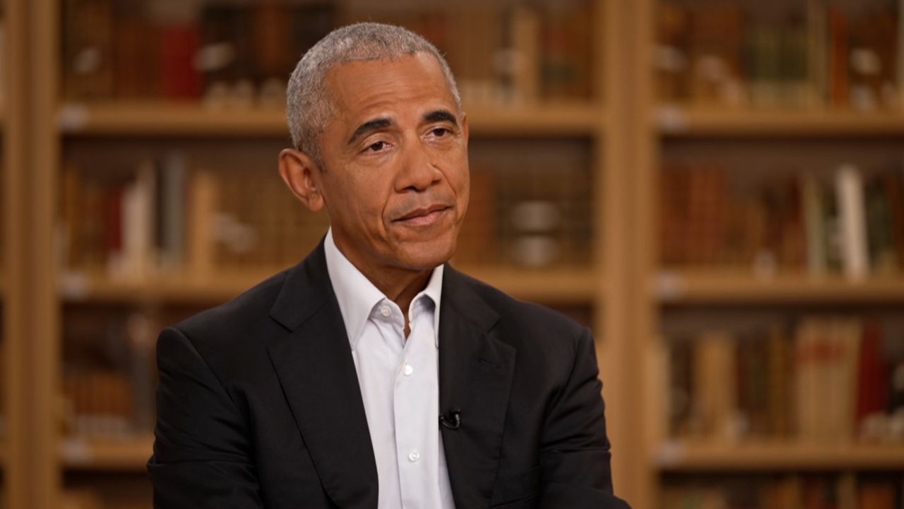 Former US President Barack Obama speaks with CNN's Christiane Amanpour. 