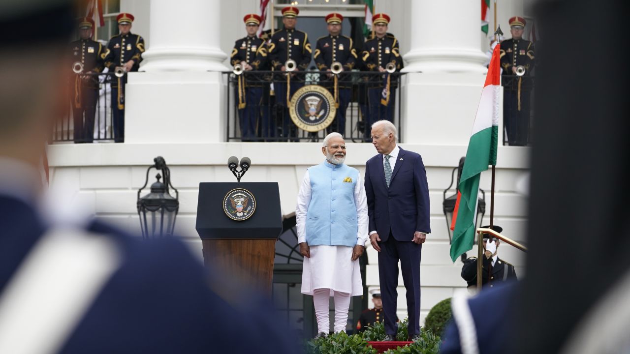 President Joe Biden speaks with India's Prime Minister Narendra Modi during a State Arrival Ceremony on the South Lawn of the White House in Washington, Thursday, June 22, 2023. (AP Photo/Andrew Harnik)