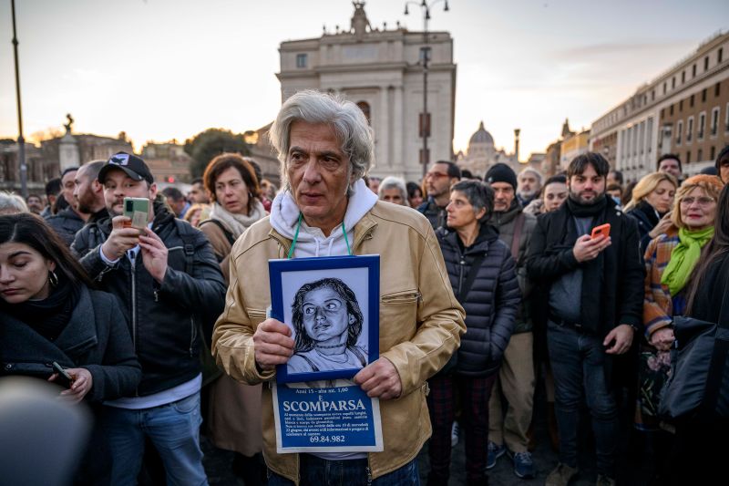 Emanuela Orlandi: Vatican to hand over evidence in 1983