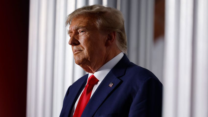 BEDMINSTER, NEW JERSEY - JUNE 13: Former U.S. President Donald Trump delivers remarks outside the clubhouse at the Trump National Golf Club on June 13, 2023 in Bedminster, New Jersey. Earlier in the day, Trump was arraigned in federal court in Miami on 37 felony charges, including illegally retaining defense secrets and obstructing the government's efforts to reclaim the classified documents.  (Photo by Chip Somodevilla/Getty Images)