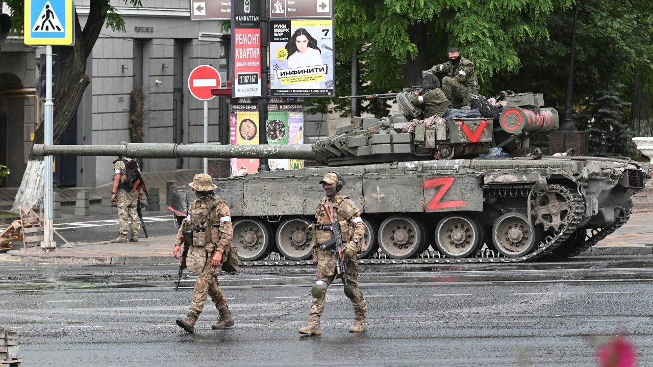 Fighters of Wagner private mercenary group are deployed in a street near the headquarters of the Southern Military District in the city of Rostov-on-Don, Russia, June 24, 2023. 