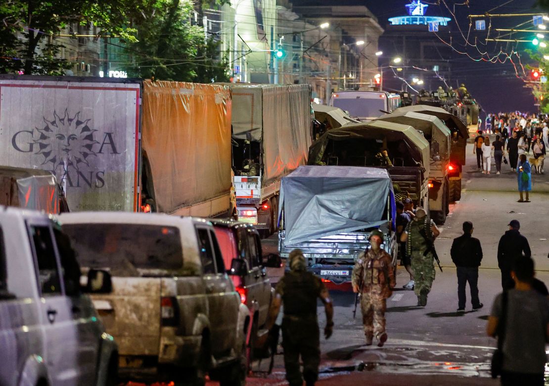 Wagner fighters leave the military headquarters they had briefly occupied in Rostov-on-Don, Russia, on June 24.