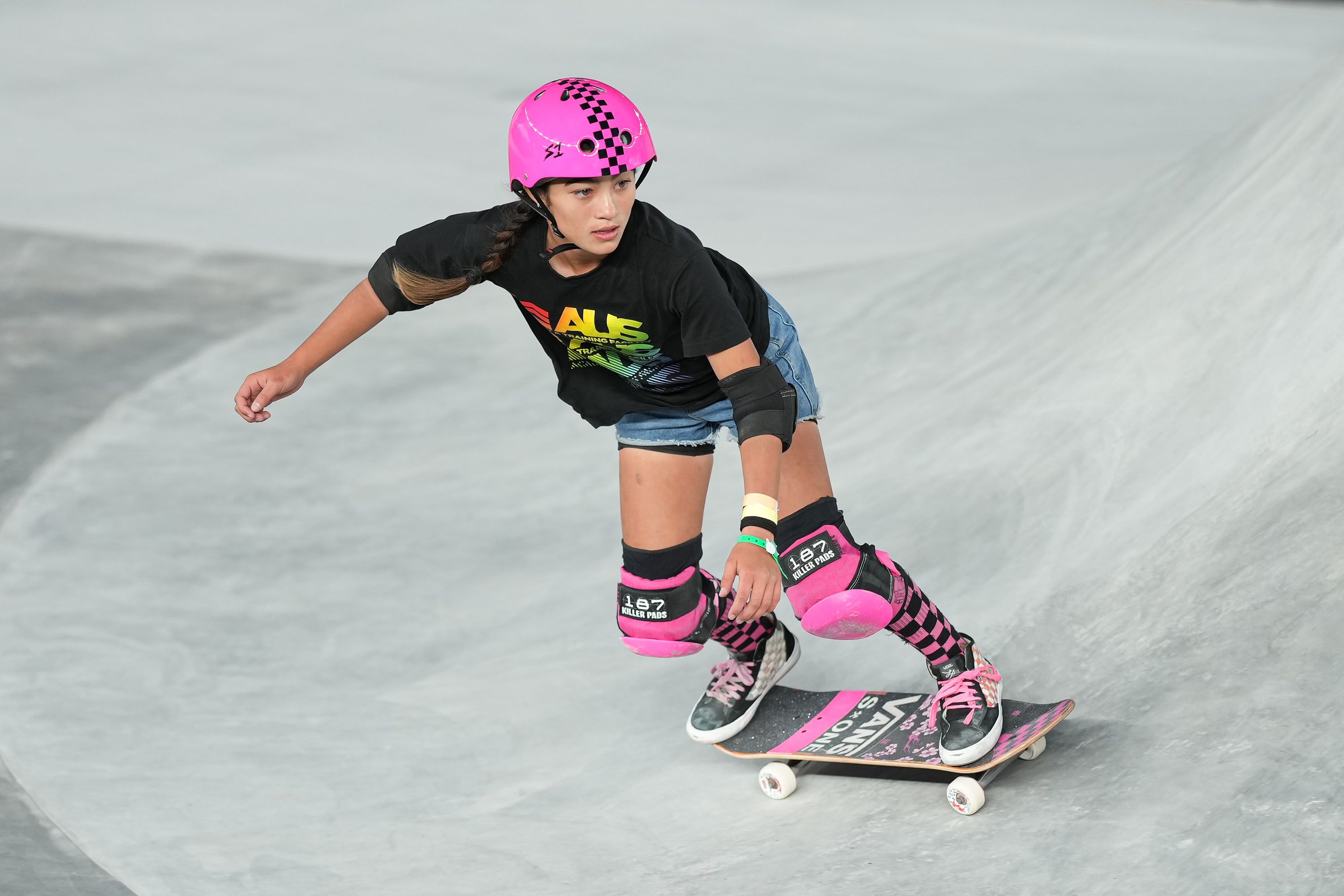Girl Skaters girl-skaters
