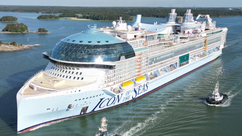 NextImg:The world's biggest cruise ship is almost ready | CNN