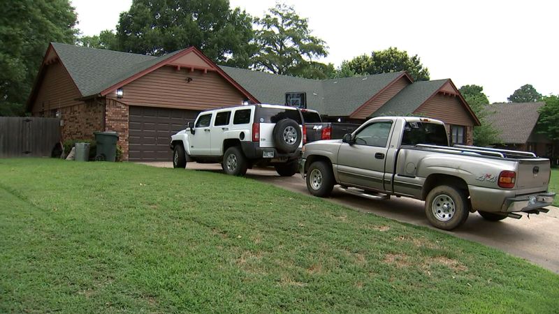 NextImg:Race car driver Jimmie Johnson's in-laws and their 11-year-old grandson found dead in murder-suicide, police say | CNN