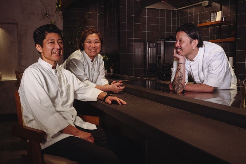 Enishi How Fate Brought These Three Japanese Chefs Together In Hong   230627163809 01 3 Drunk Japanese Chefs Portrait 