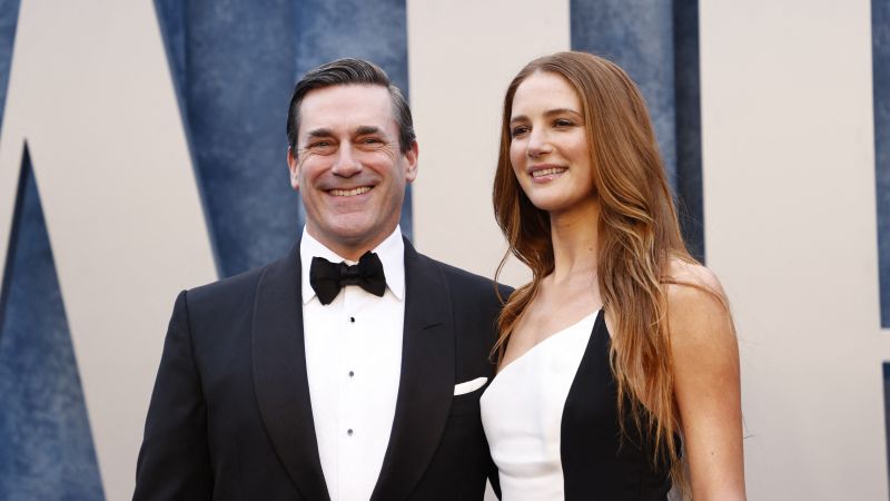 NextImg:Jon Hamm says it's 'exciting' to be married to 'Mad Men' co-star Anna Osceola | CNN