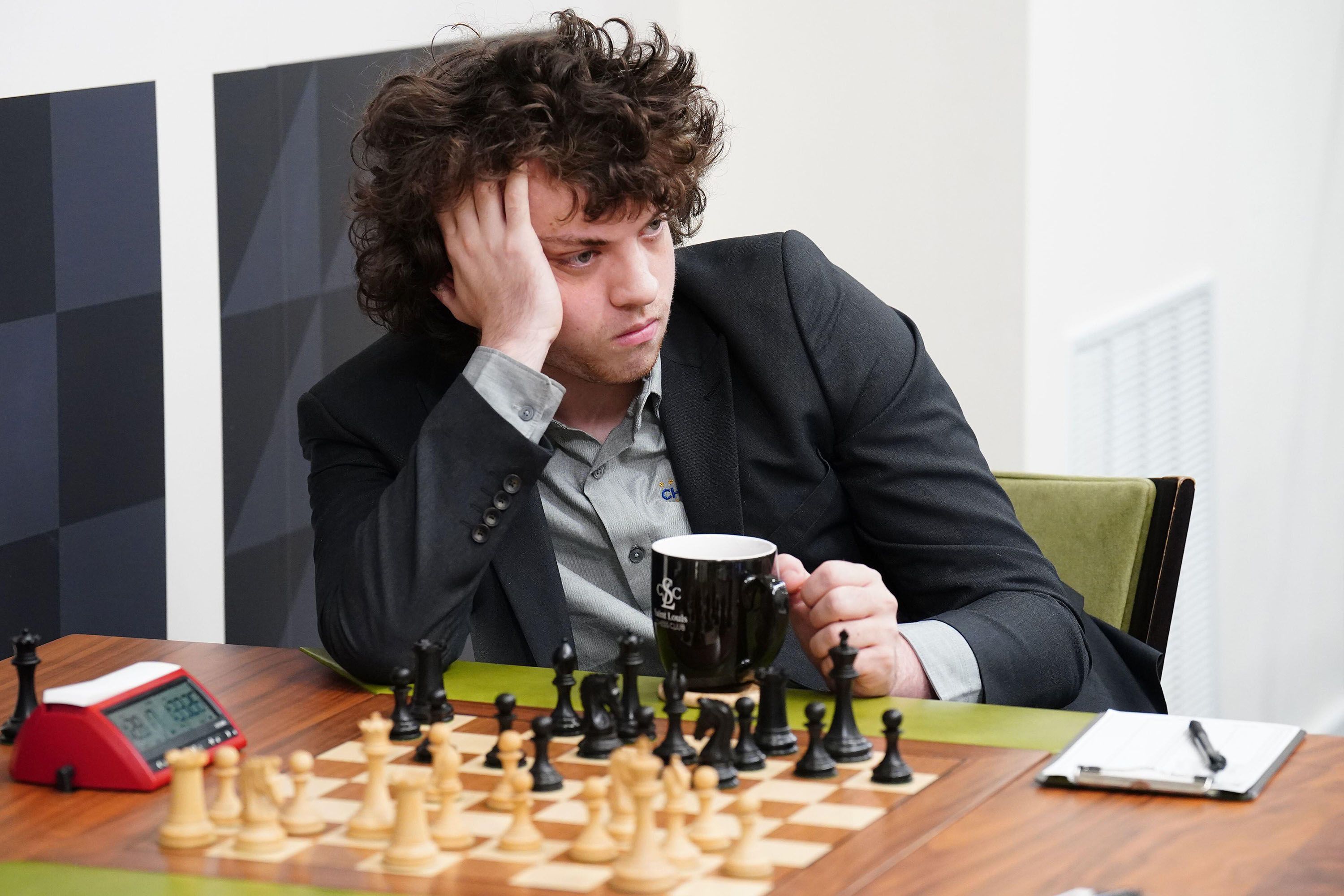 Magnus Carlsen rips Hans Niemann in latest chapter of chess feud, accuses  him of cheating