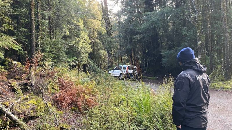 NextImg:'No sign' of Belgian hiker missing in Tasmania as police call conditions 'not survivable' | CNN