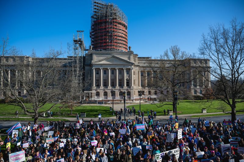 Judge Temporarily Blocks Kentucky’s Ban On Gender-affirming Care For ...