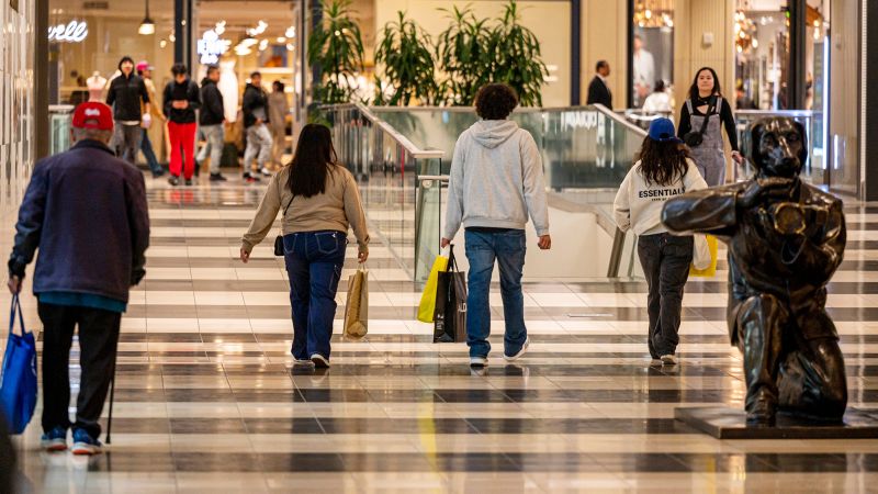 NextImg:Americans are growing optimistic about inflation | CNN Business