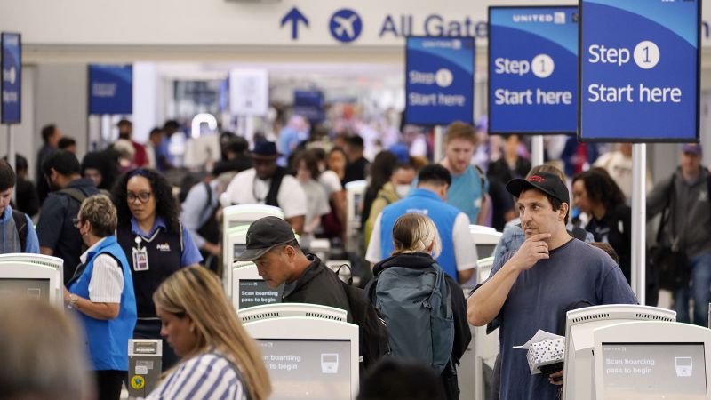 NextImg:Flight problems mostly over — except at United | CNN Business