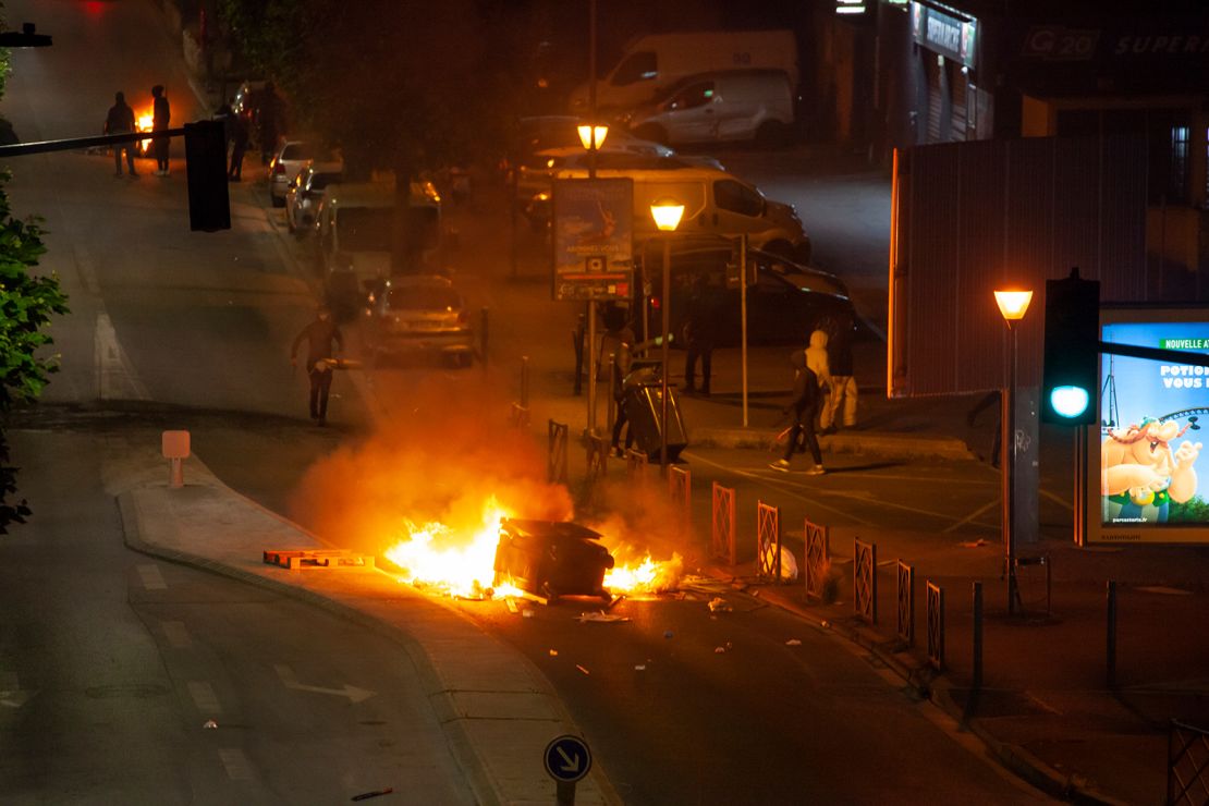 Fires were set in the Paris suburb of Montreuil early Friday morning.