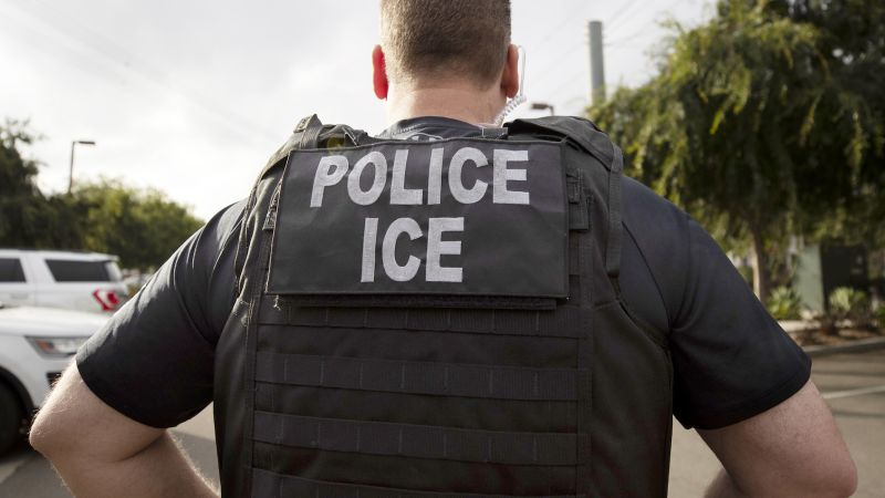 Проектопланът на ICE ще освободи хиляди имигранти, за да покрие бюджетния дефицит
