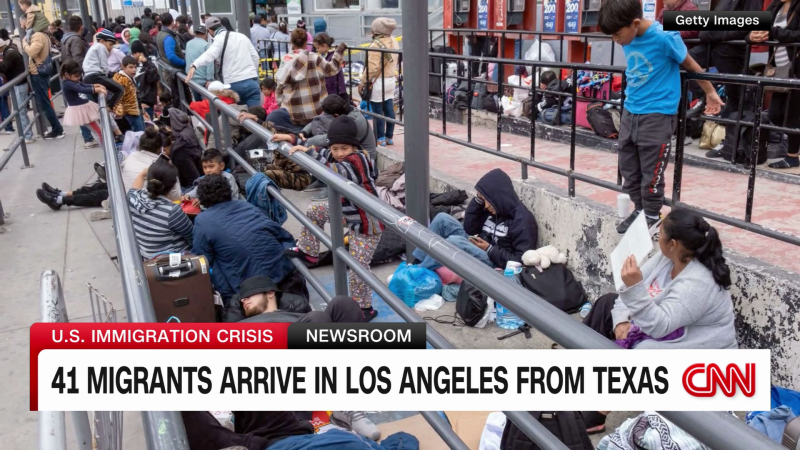 41 Migrants Arrive In Los Angeles From Texas CNN   230702061215 Exp California Migrant Arrivals 070204aseg03 Cnni Us 00002001 