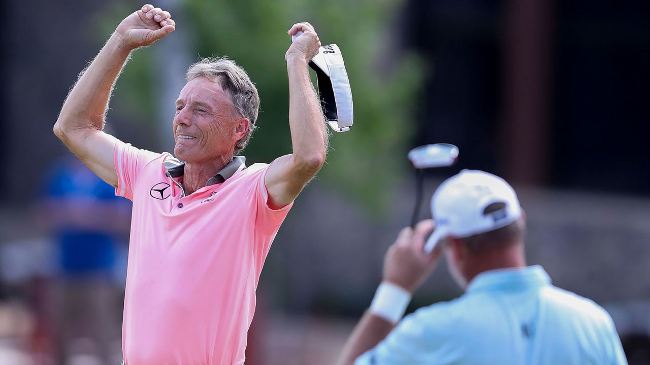 Bernhard Langer, left, celebrates after sinking a putt on the 18th hole during the final round of the U.S. Senior Open golf tournament Sunday, July 2, 2023, in Stevens Point, Wis. (Tork Mason/The Post-Crescent via AP)