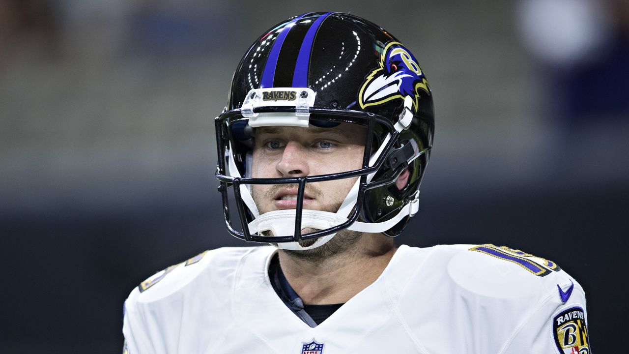 Ryan Mallett warms up before a preseason game between the Baltimore Ravens and the New Orleans Saints in 2017.