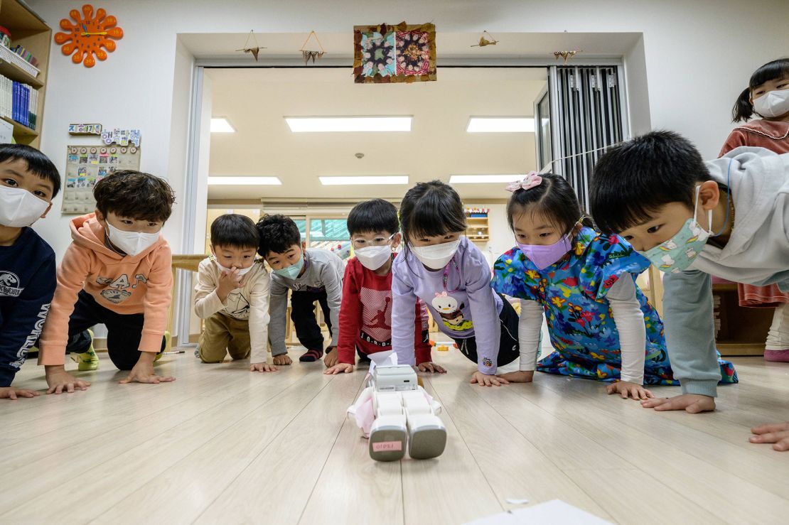 Young students pictured in Seoul, South Korea, on November 23, 2021.