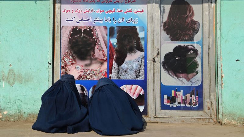 NextImg:Taliban compounds misery for women in Afghanistan with order to close all beauty salons | CNN