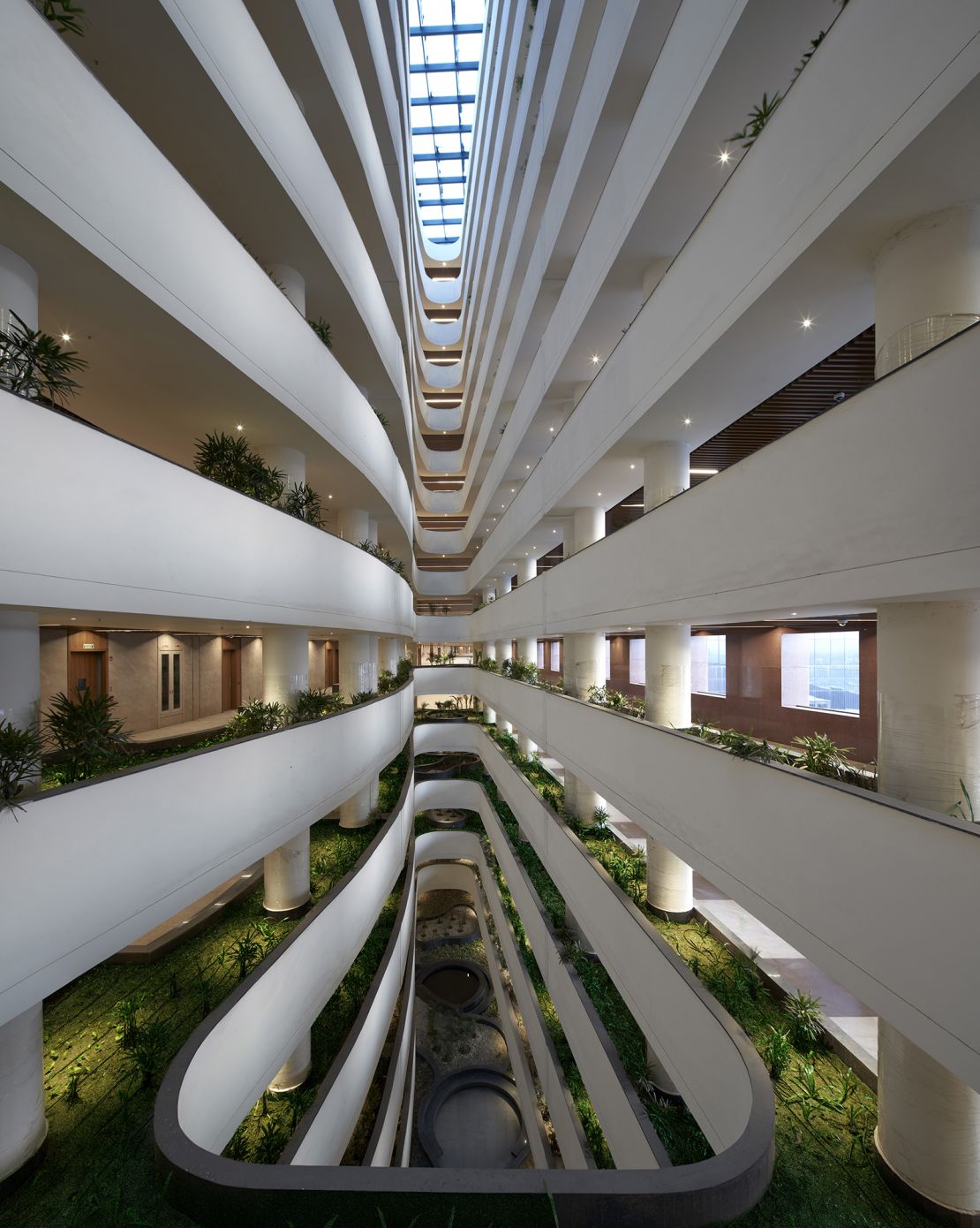 The building's atriums were designed to encourage natural ventilation through the building.