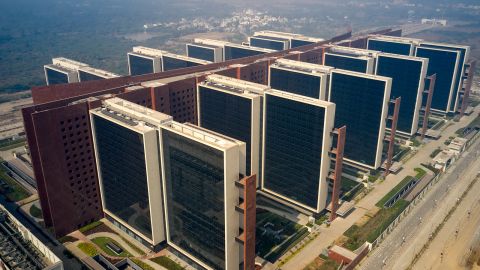 02 surat diamond bourse largest office building aerial