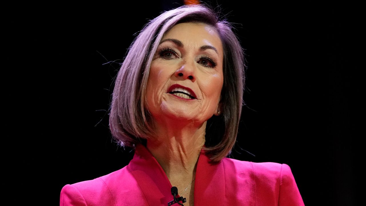 Iowa GOP governor calls special session with 'sole purpose' of passing ...