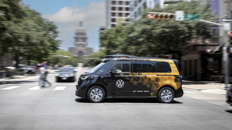 NextImg:VW to test self-driving tech in retro-styled electric Microbuses | CNN Business
