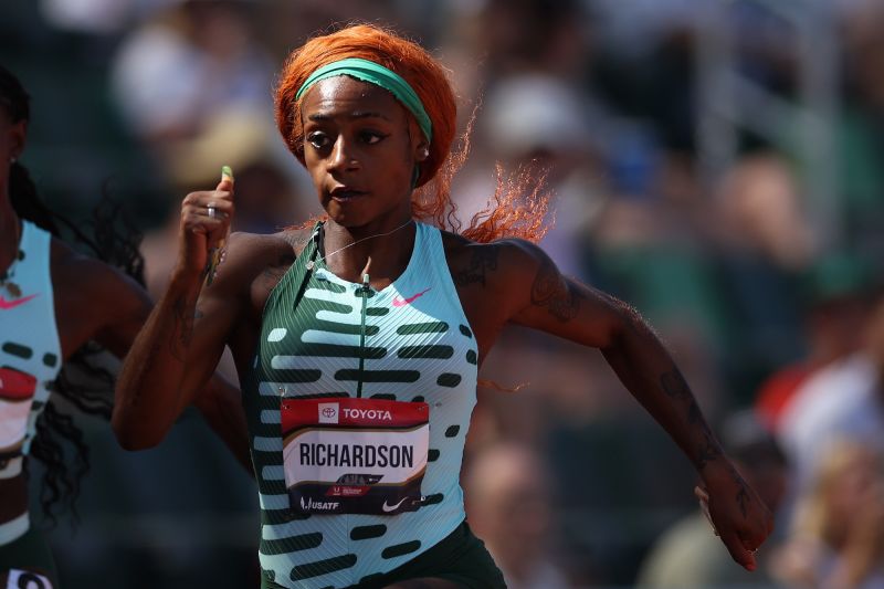 Sha'Carri Richardson runs the fastest women's 100m time of the