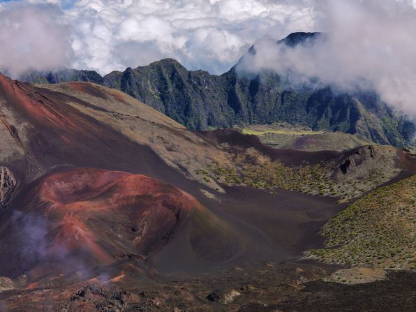 <strong>Palikū Campsites (Haleakala National Park): </strong>Located in the bottom of a volcanic crater, the campground lies at 6,380 feet above sea level and overnight temperatures can drop below freezing.