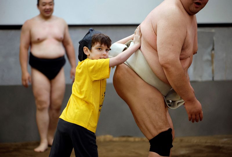 Sumo wrestler best sale