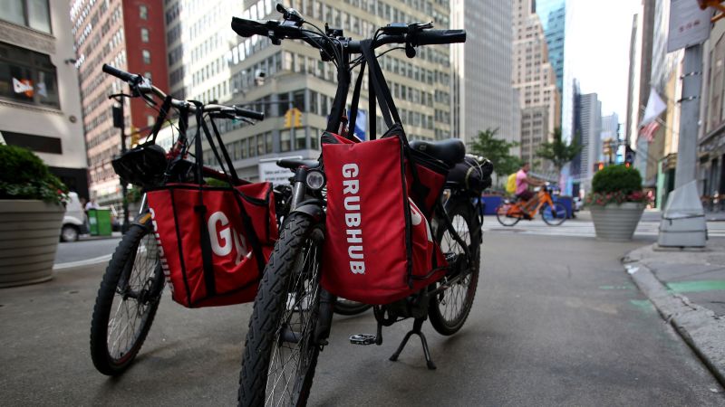 NextImg:Judge temporarily blocks NYC's food delivery minimum wage law | CNN Business