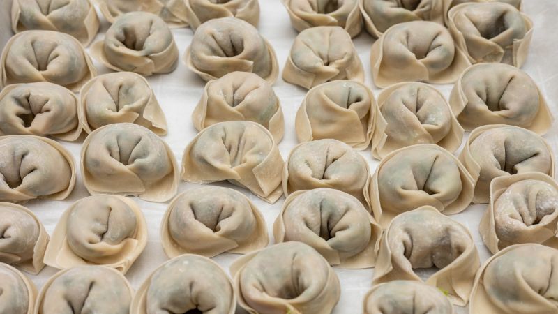 NextImg:Authorities swoop on Chinese restaurant that challenged customers to eat 108 dumplings | CNN