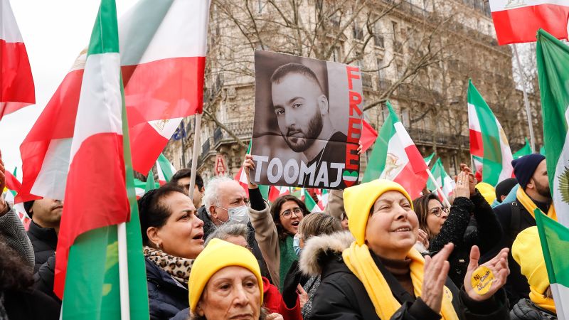 NextImg:Iranian rapper Toomaj Salehi sentenced to six years in prison, avoiding death penalty | CNN