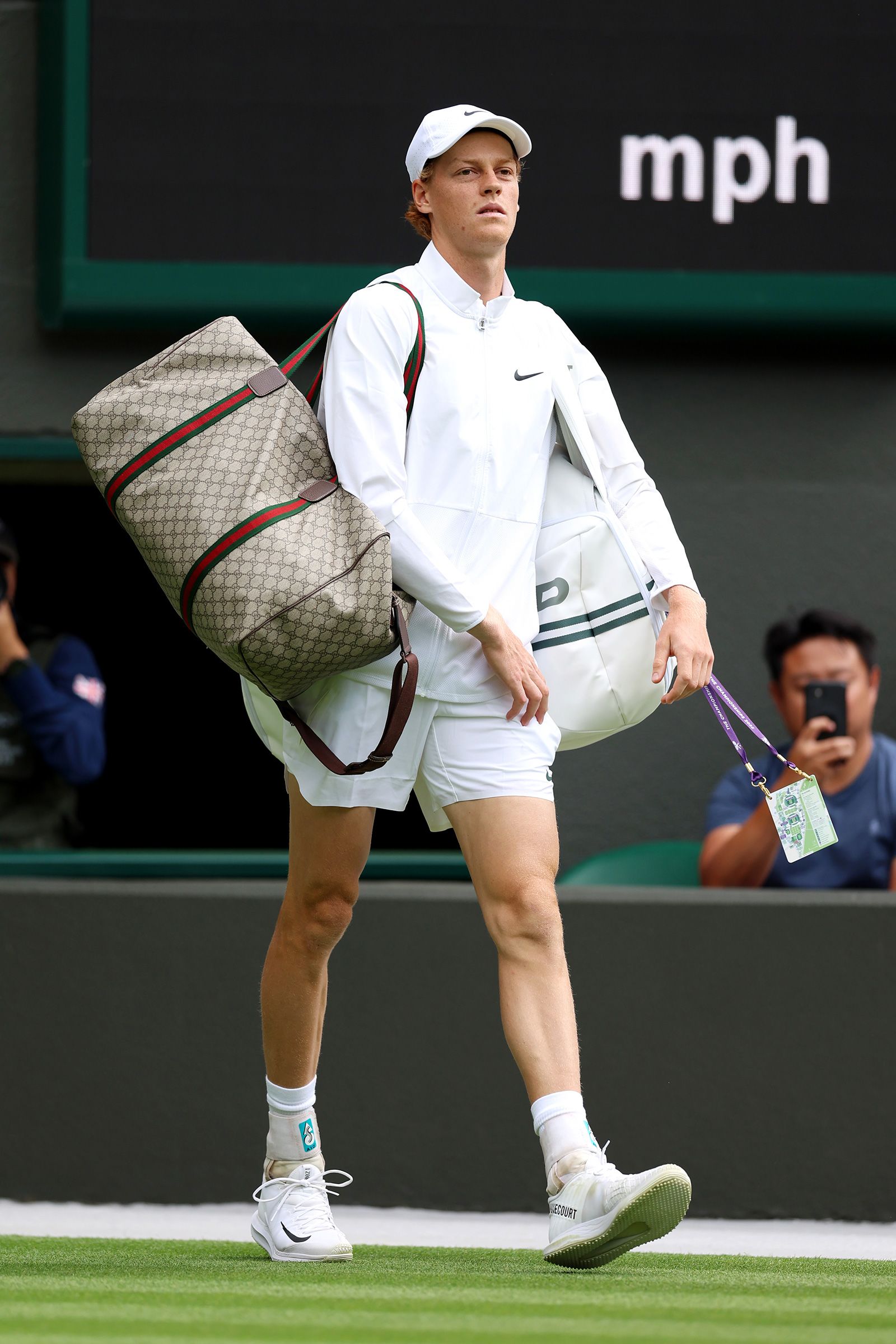 Jannik Sinner's making a Gucci show out of the US Open