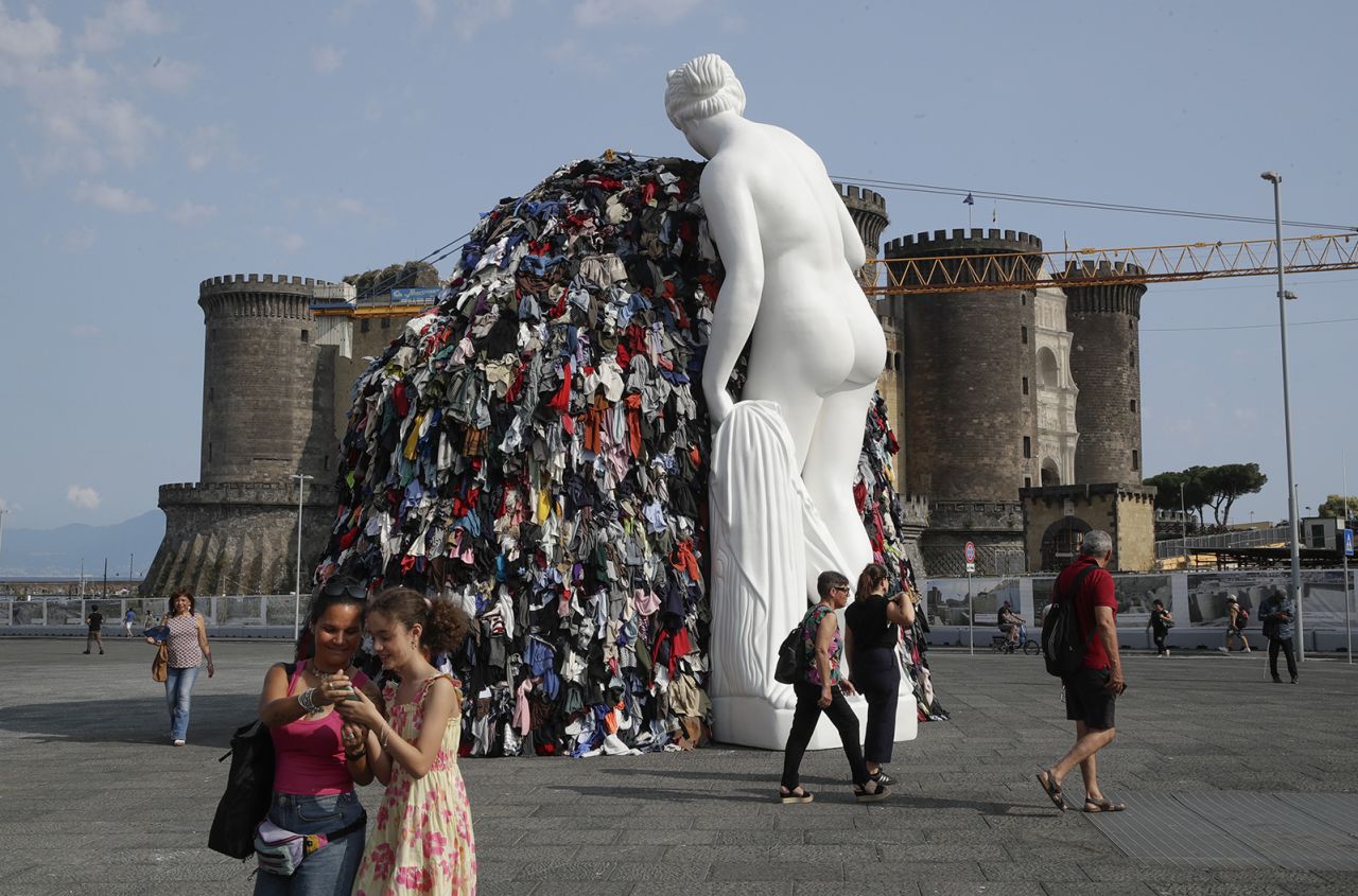 The 'Venus of the Rags' installation was designed especially for Naples and unveiled in Piazza Municipio on June 28.