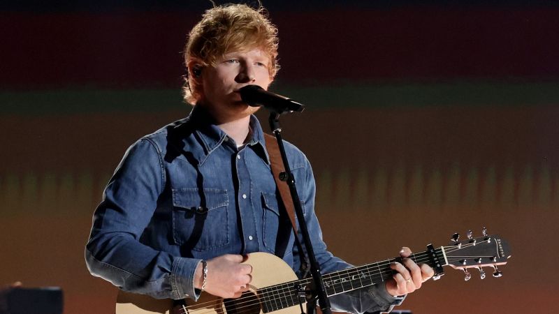 NextImg:Ed Sheeran fans hospitalized during Pittsburgh show | CNN