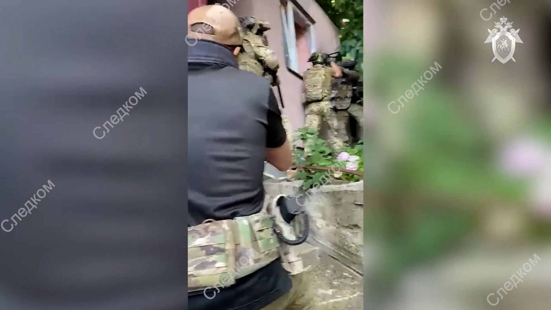 Video purports to show arrest of suspect in death of Russian commander