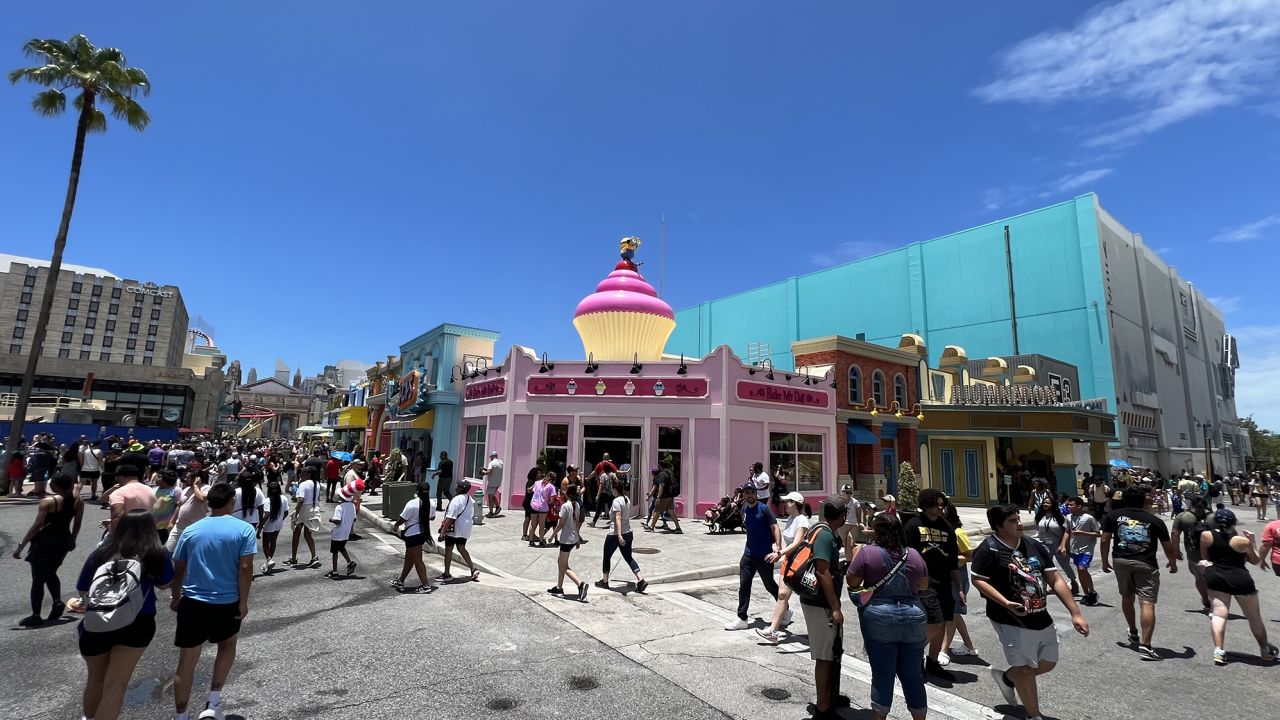 What’s behind the summer slump at Disney World and Universal Orlando
