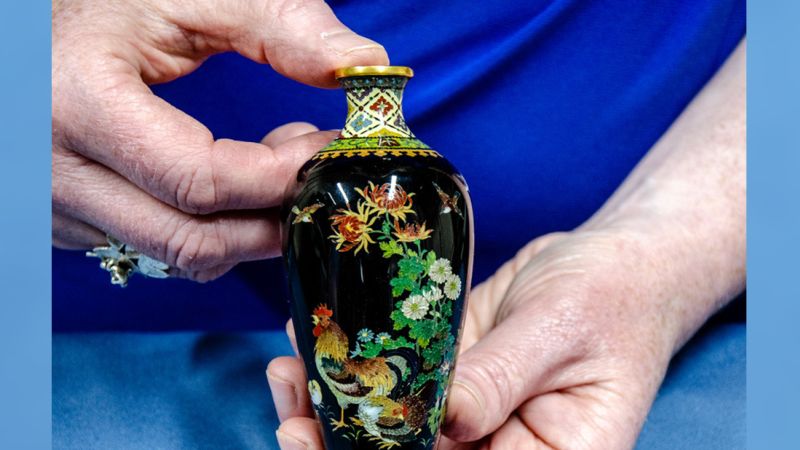 NextImg:Tiny vase bought at thrift shop could sell for $11,800 | CNN