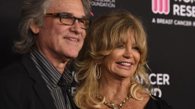 Video: Police showed up at actress Goldie Hawn’s home during her first date with Kurt Russell  | CNN