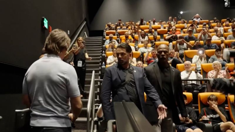 Fans in disbelief when this A-lister showed up to movie theater | CNN